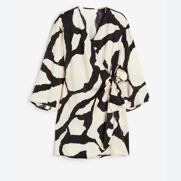 H&M Dresses & Skirts - NWT! XL! H&M Black and Cream Patterned Satin Wrap Mini Dress - FREE SHIPPING